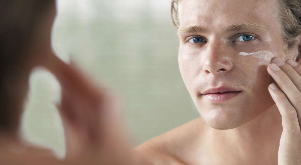 Estética masculina: Ojeras, un problema común y cómo eliminarlas